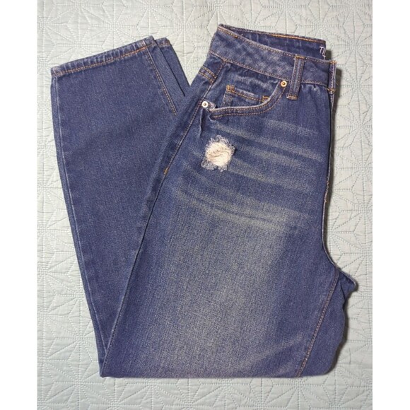 🆕️TIME AND TRU Women's Sz 2 Mid Wash High-Rise Barrell Jeans Whiskers Trendy - Picture 2 of 11